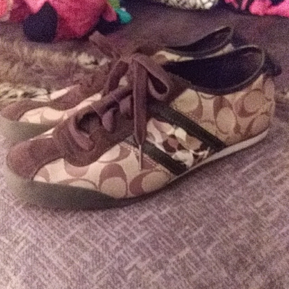 Coach super cute sneakers